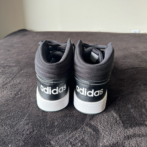 Adidas High-Top Basketball Shoes 10.5 - Picture 3 of 3